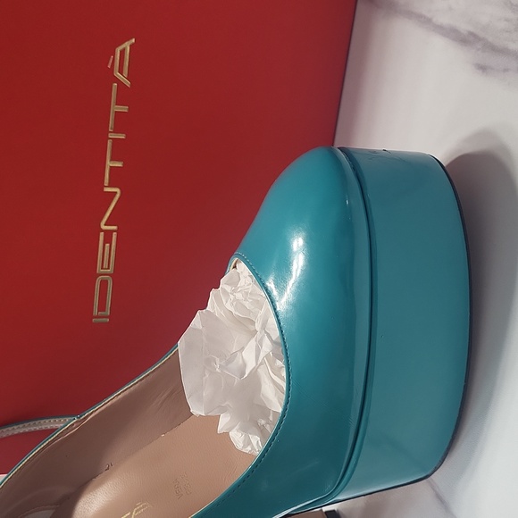Turquoise Platform Heels - Picture 2 of 9